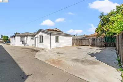 22844 Alice St, Hayward, CA 94541 - Photo 18