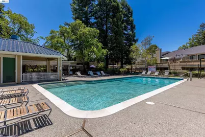 683 Center, Martinez, CA 94553 - Photo 26