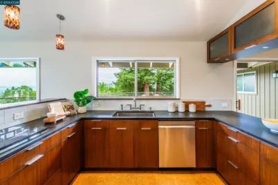 6 Donald Drive, Orinda, CA 94563 - Photo 22