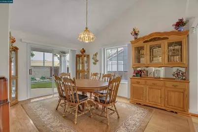 160 Meadow Brook Ct, Oakley, CA 94561 - Photo 10