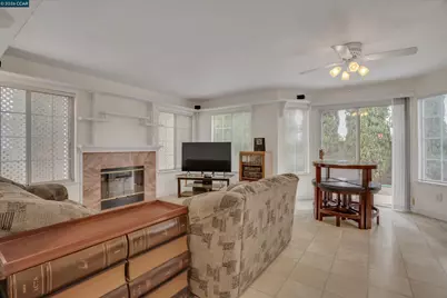 160 Meadow Brook Ct, Oakley, CA 94561 - Photo 18