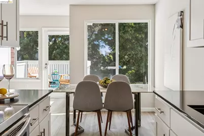 214 Bayside Ct, Richmond, CA 94804 - Photo 16