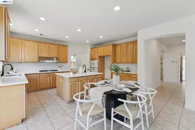 3609 Oakhurst Ct, Dublin, CA 94568 - Photo 14