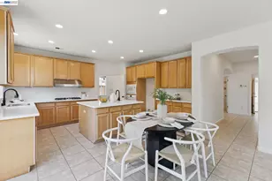 3609 Oakhurst Ct, Dublin, CA 94568 - Photo 14
