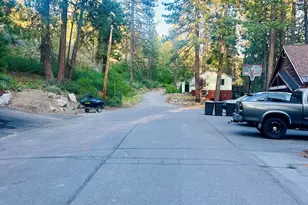 13273 Sierra Dr W, Truckee, CA 96161 - Photo 18