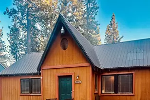 13273 Sierra Dr W, Truckee, CA 96161 - Photo 1