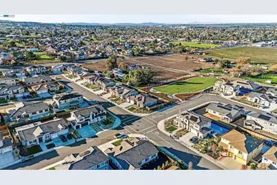 259 Eagle Nest Dr, Oakley, CA 94561 - Photo 56