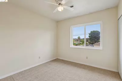 1917 Sequoia Dr, Martinez, CA 94553 - Photo 36