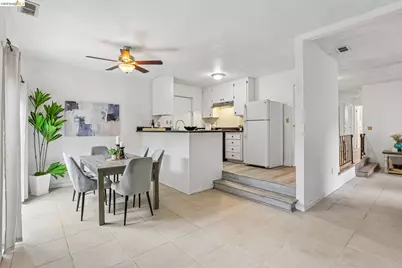 1917 Sequoia Dr, Martinez, CA 94553 - Photo 10