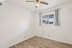 1917 Sequoia Dr, Martinez, CA 94553 - Photo 16