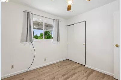 1917 Sequoia Dr, Martinez, CA 94553 - Photo 18