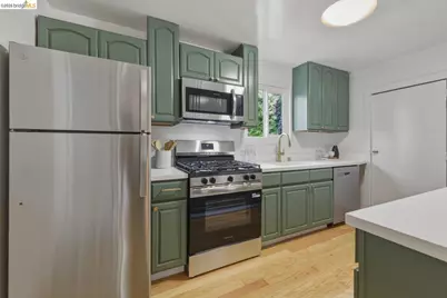 1558 8th St, Oakland, CA 94607 - Photo 12