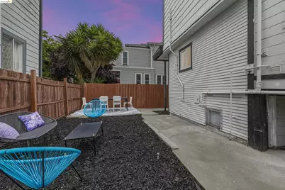 1558 8th St, Oakland, CA 94607 - Photo 28