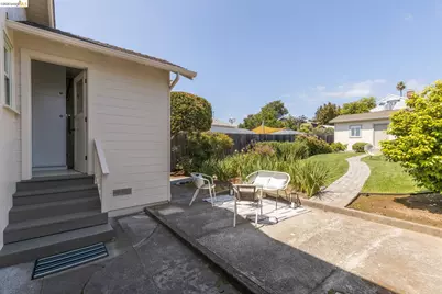 2434 Wilbur St, Oakland, CA 94602 - Photo 36