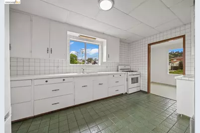 1731 Liberty St, El Cerrito, CA 94530 - Photo 16