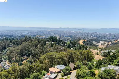 6343 Skyline Blvd, Oakland, CA 94611 - Photo 24