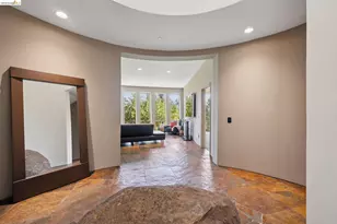 6343 Skyline Blvd, Oakland, CA 94611 - Photo 50