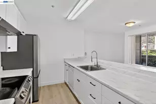 2901 MacArthur Blvd, Oakland, CA 94602 - Photo 20