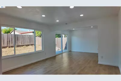 7340 Salazar Dr, North Highlands, CA 95660 - Photo 12