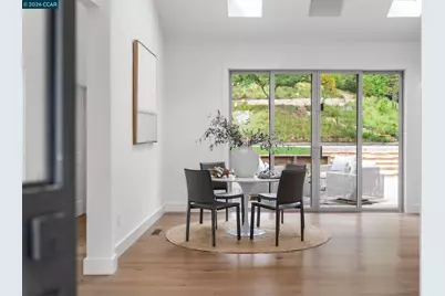 1059 Lizann Dr, Lafayette, CA 94549 - Photo 2