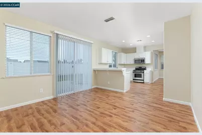 2939 Kennsington Ln, Tracy, CA 95377 - Photo 4