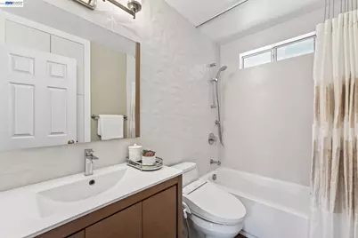 7560 Canyon Meadow Cir #H, Pleasanton, CA 94588 - Photo 24