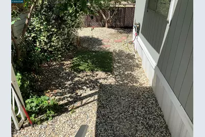 238 Aloha, Pittsburg, CA 94565 - Photo 34