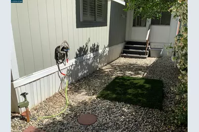 238 Aloha, Pittsburg, CA 94565 - Photo 42
