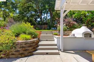 447 Cumberland Dr, Pleasant Hill, CA 94523 - Photo 54