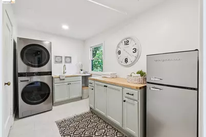 451 Taurus Ave, Oakland, CA 94611 - Photo 34