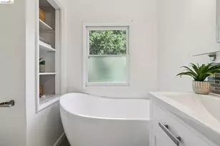 451 Taurus Ave, Oakland, CA 94611 - Photo 24