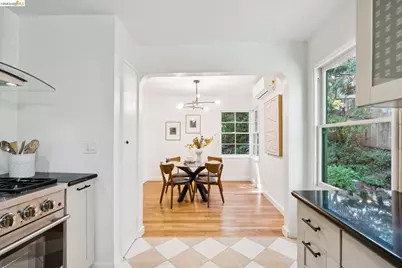 451 Taurus Ave, Oakland, CA 94611 - Photo 14