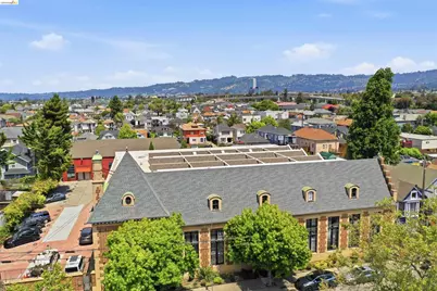 730 29th St #118, Oakland, CA 94609 - Photo 52