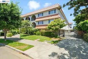 2133 Santa Clara Ave, Alameda, CA 94501 - Photo 4