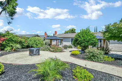 2816 Petar Pl, Antioch, CA 94509 - Photo 26