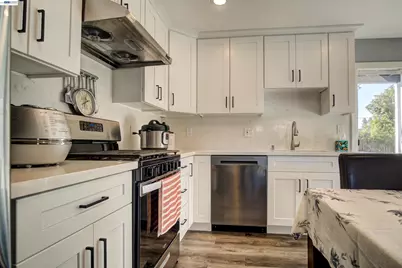 4403 Amador, Fremont, CA 94538 - Photo 6
