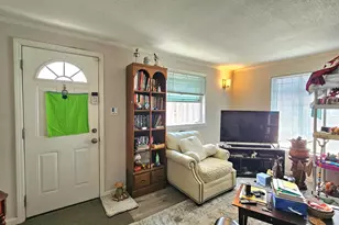 7856 Ney Ave, Oakland, CA 94605 - Photo 24