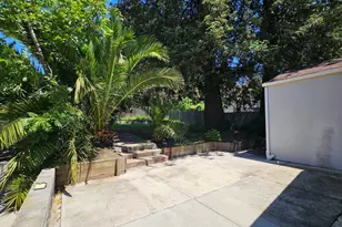 7856 Ney Ave, Oakland, CA 94605 - Photo 28
