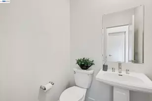 256 Plum Tree St, Livermore, CA 94551 - Photo 22