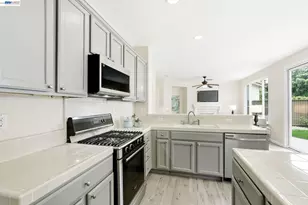 111 Winter Ln, Mountain House, CA 95391 - Photo 24