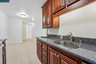 150 Sharene Ln, Walnut Creek, CA 94596 - Photo 6