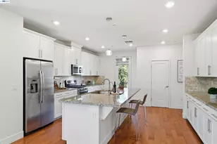 3062 Threecastles Wy, Dublin, CA 94568 - Photo 14