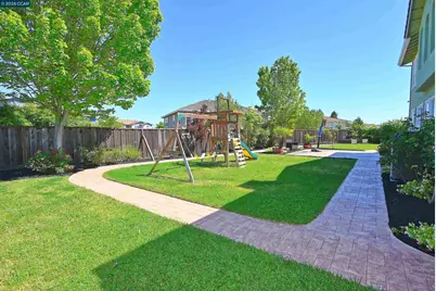 463 Samuel Ct, Benicia, CA 94510 - Photo 38