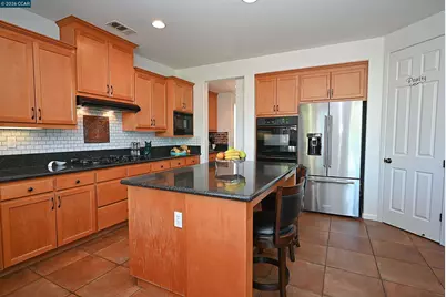 463 Samuel Ct, Benicia, CA 94510 - Photo 14