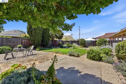 363 Lafayette Ave, Hayward, CA 94544 - Photo 38
