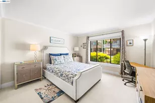 1101 Fairlawn Ct, Walnut Creek, CA 94595 - Photo 24