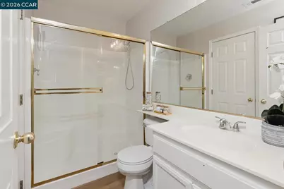 592 Ross, Martinez, CA 94553 - Photo 16