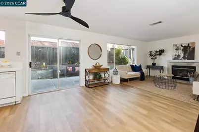 592 Ross, Martinez, CA 94553 - Photo 12