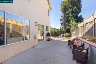 592 Ross, Martinez, CA 94553 - Photo 6