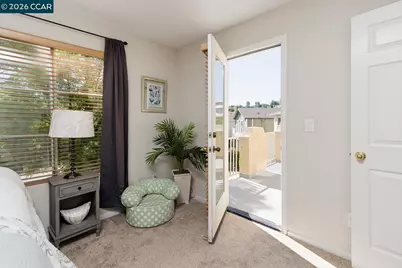 592 Ross, Martinez, CA 94553 - Photo 28